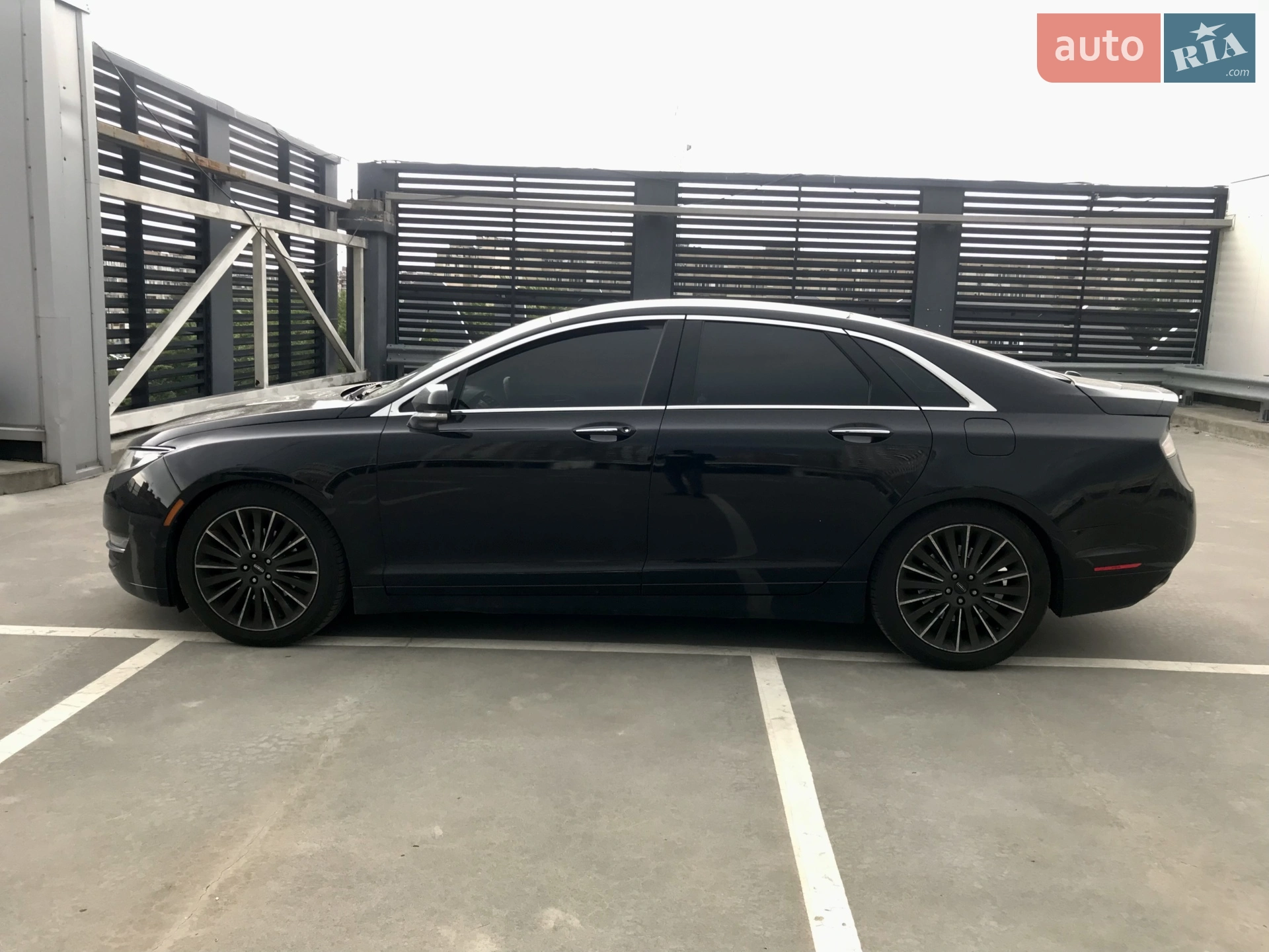 2016 Lincoln MKZ - мініатюра 4