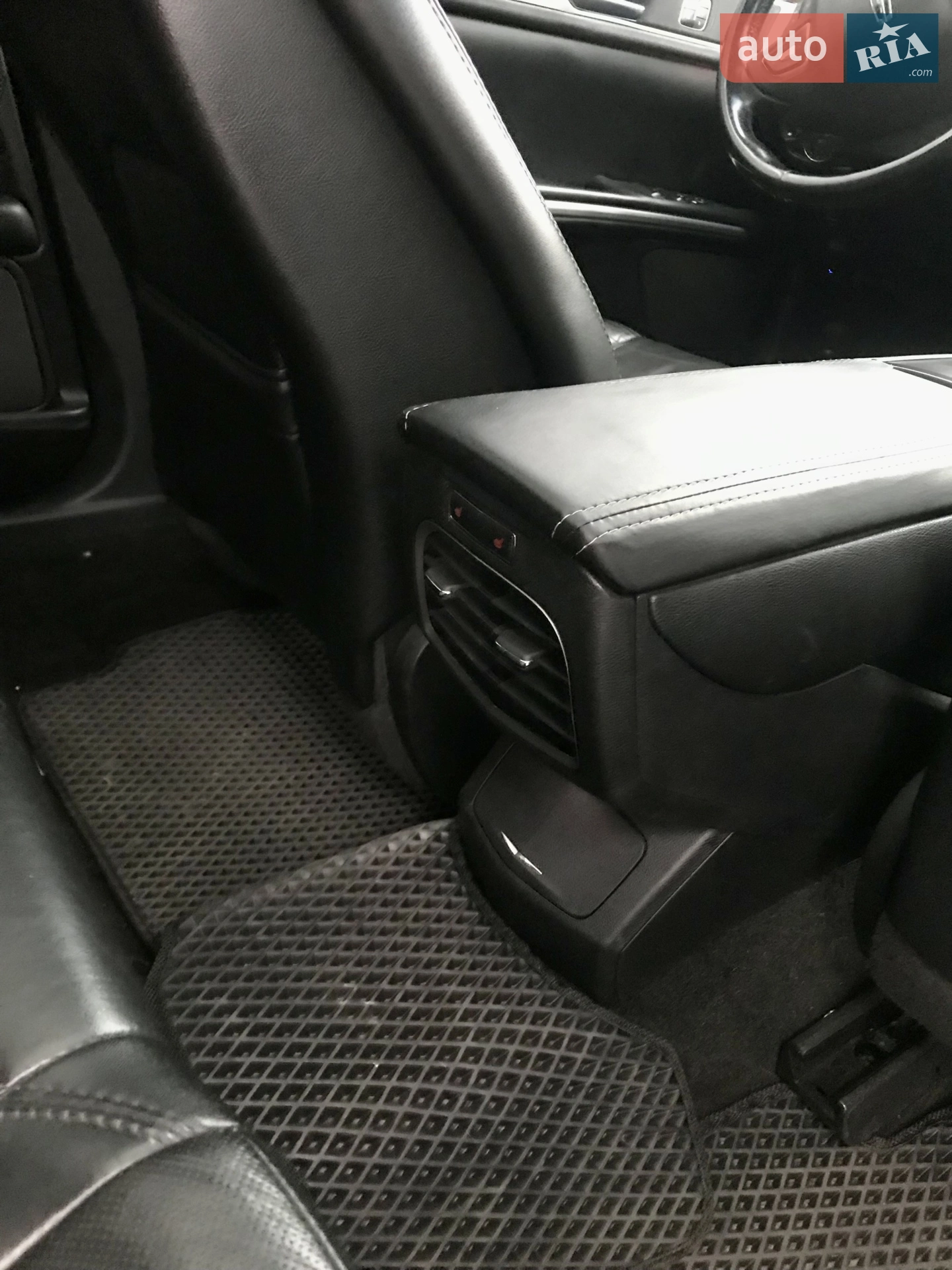 2016 Lincoln MKZ - мініатюра 17