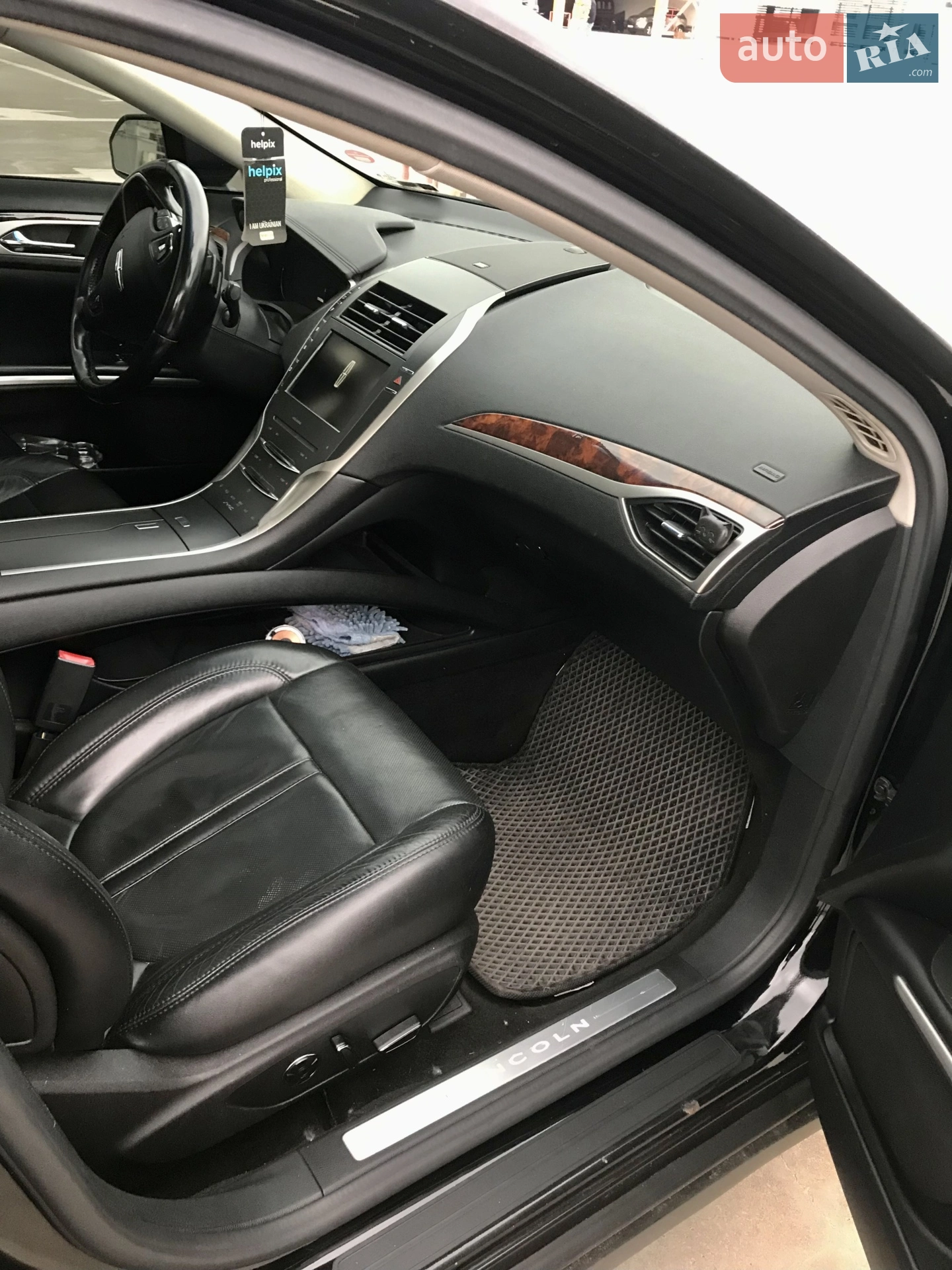 2016 Lincoln MKZ - мініатюра 19