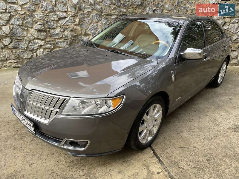 Седан Lincoln MKZ 2011 в Ровно