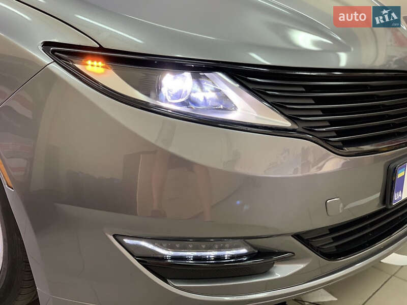 Седан Lincoln MKZ 2014 в Одесі