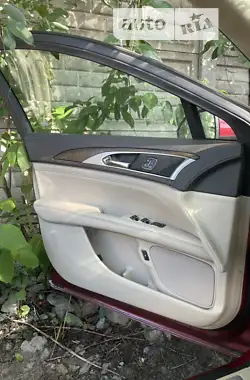 Lincoln MKZ 2016