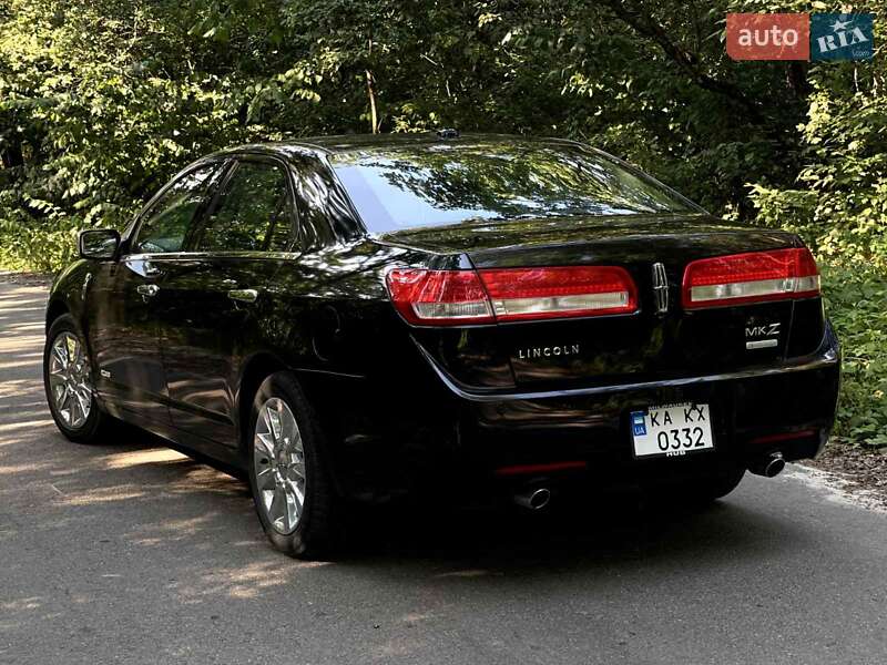 Седан Lincoln MKZ 2011 в Києві