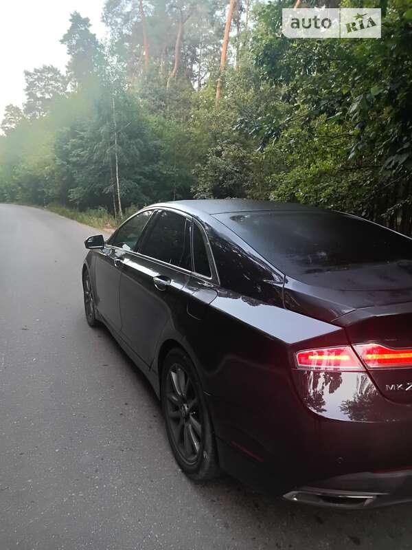Седан Lincoln MKZ 2014 в Сумах