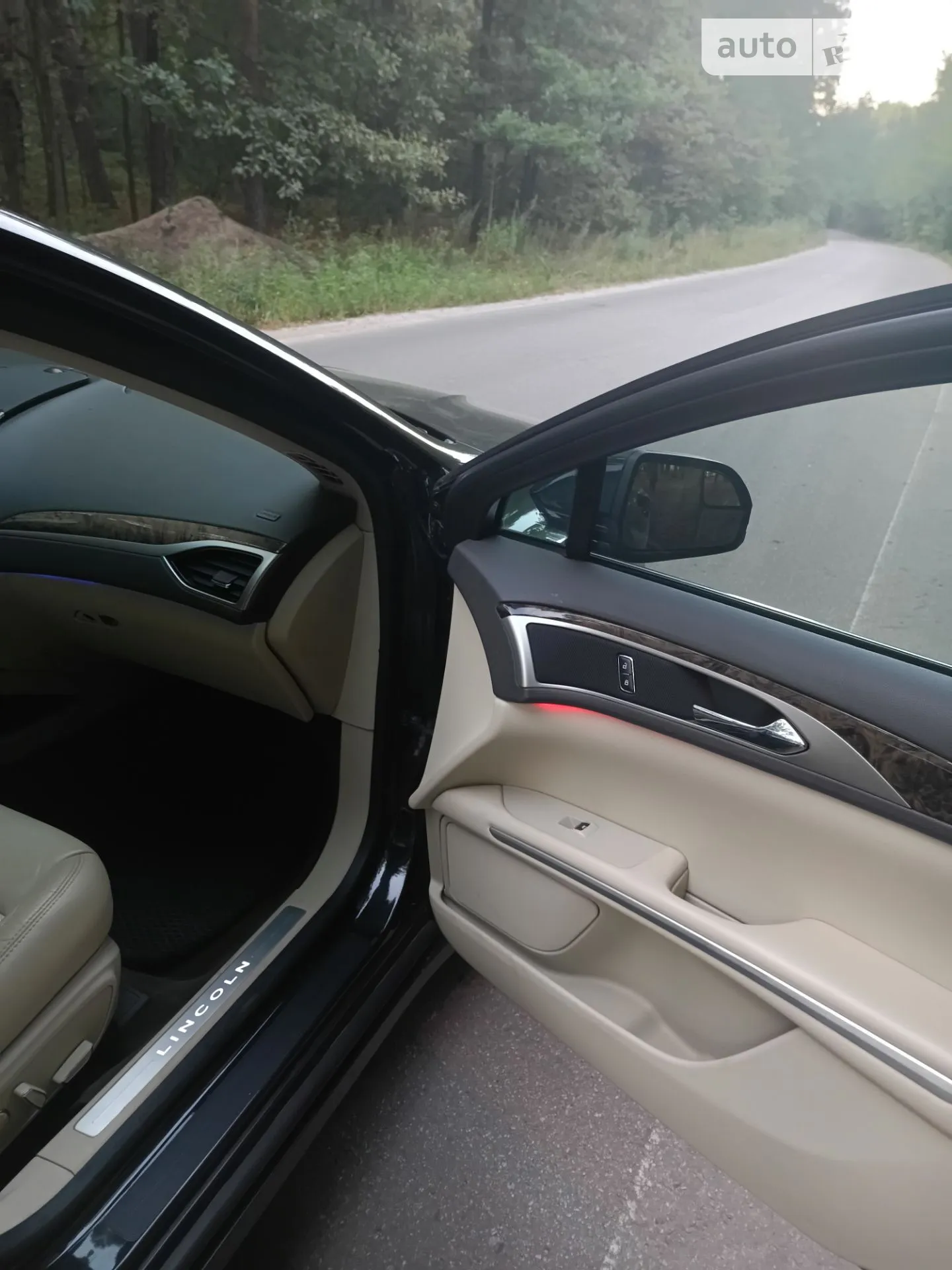 2014 Lincoln MKZ - мініатюра 19