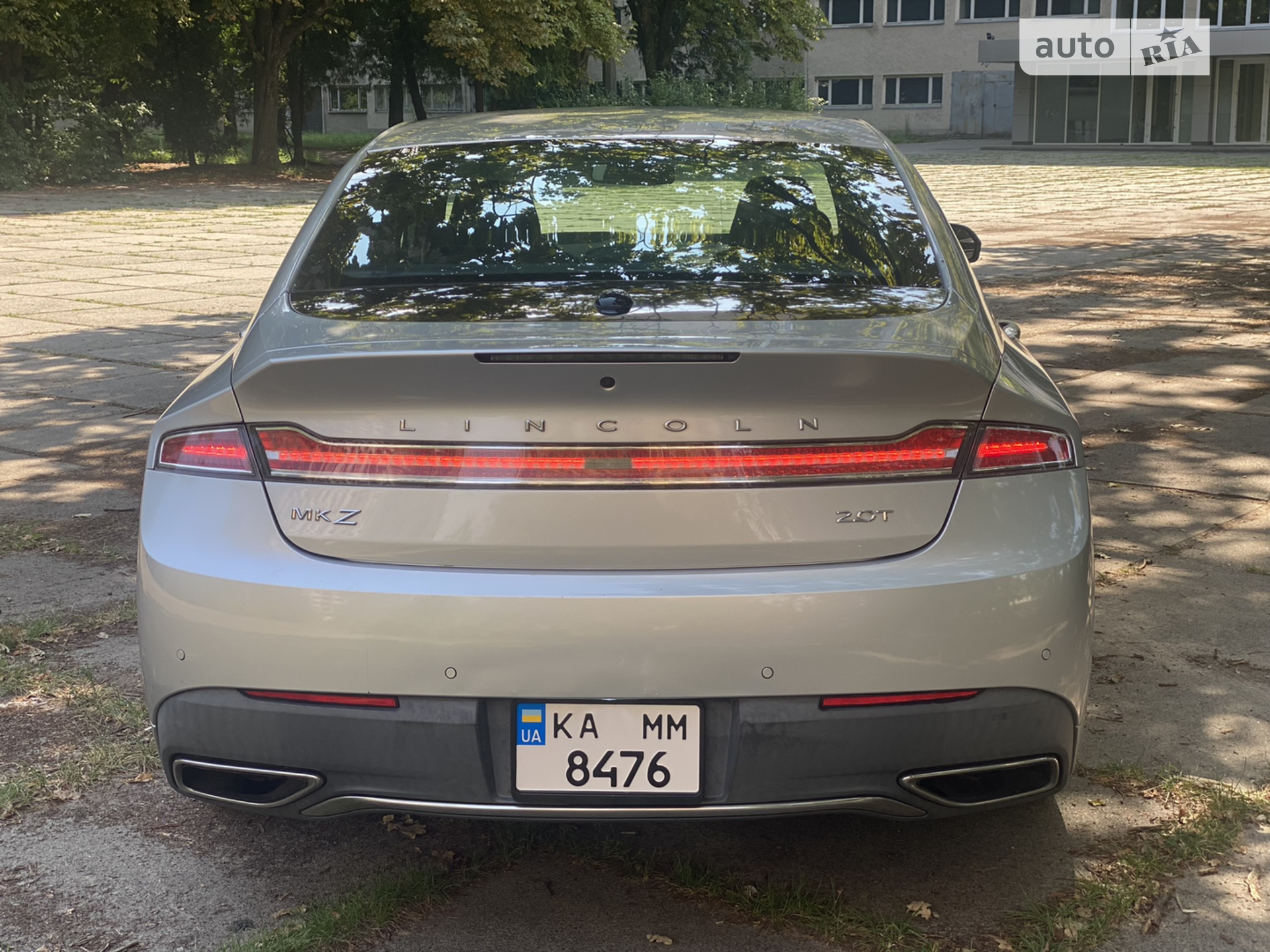 2017 Lincoln MKZ - мініатюра 12