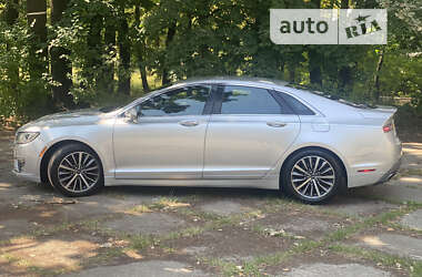 Седан Lincoln MKZ 2017 в 