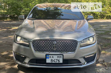 Седан Lincoln MKZ 2017 в 