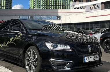 Lincoln MKZ 2018