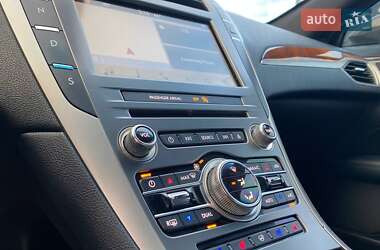 Седан Lincoln MKZ 2017 в 