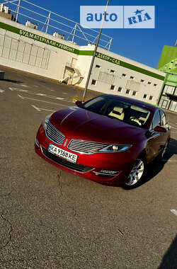 Lincoln MKZ 2013