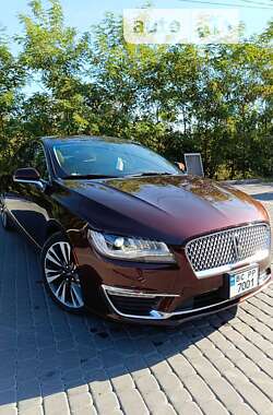 Lincoln MKZ 2019