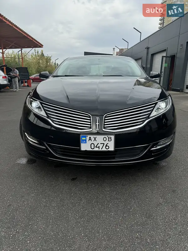 Lincoln MKZ 2013
