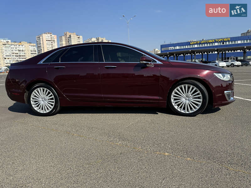 Седан Lincoln MKZ 2016 в Києві