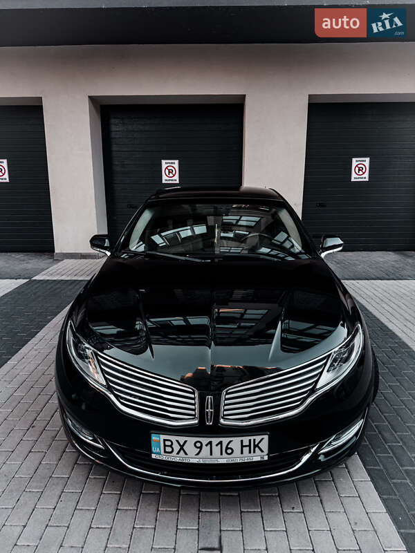 Седан Lincoln MKZ 2014 в 