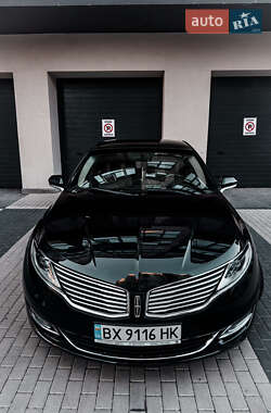 Седан Lincoln MKZ 2014 в 