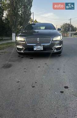 Lincoln MKZ 2018