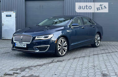 Седан Lincoln MKZ 2016 в Киеве