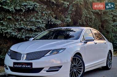 Lincoln MKZ 2015