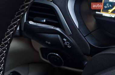 Седан Lincoln MKZ 2015 в 