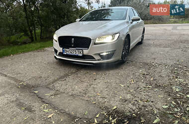 Седан Lincoln MKZ 2016 в 