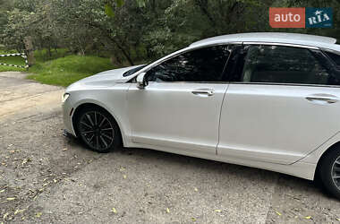 Седан Lincoln MKZ 2016 в 