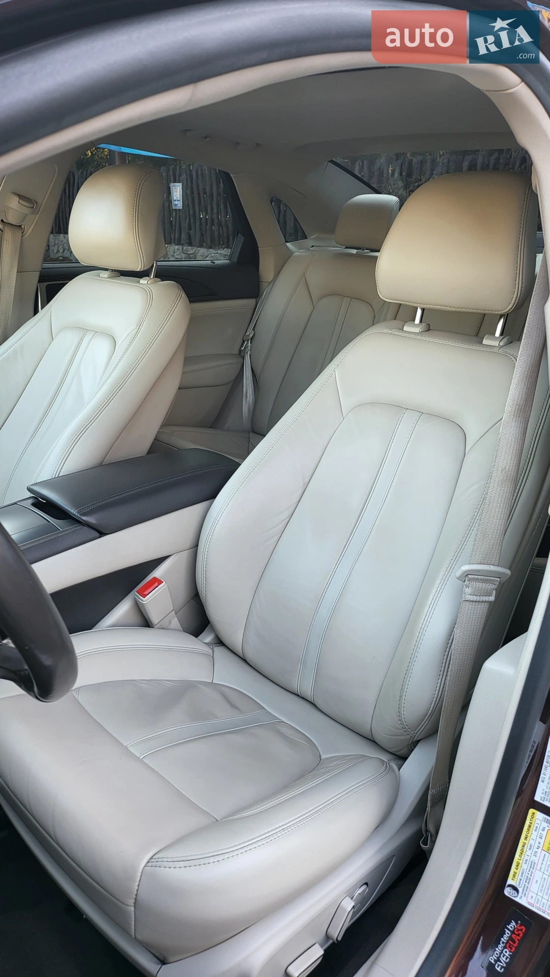 2019 Lincoln MKZ - мініатюра 17