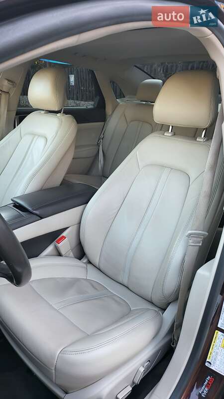 Седан Lincoln MKZ 2019 в Киеве