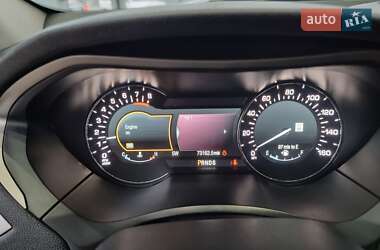 Седан Lincoln MKZ 2015 в 
