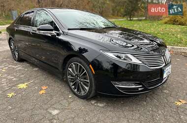 Lincoln MKZ 2015