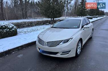 Седан Lincoln MKZ 2015 в Києві