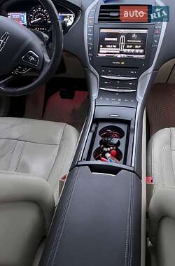 Седан Lincoln MKZ 2013 в Харкові