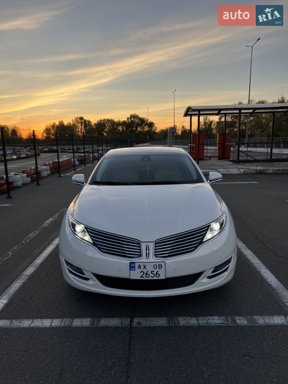 2011 Lincoln MKZ - мініатюра 19