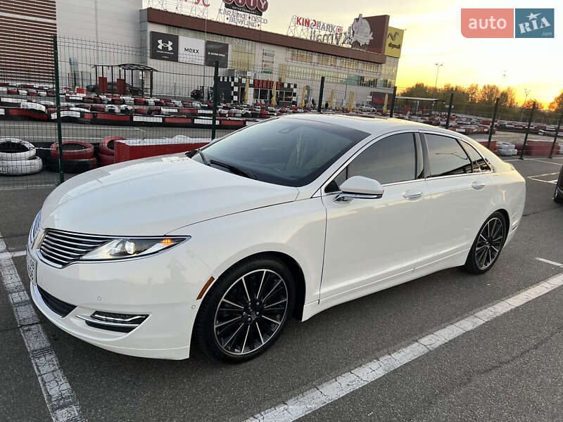 Седан Lincoln MKZ 2012 в Киеве