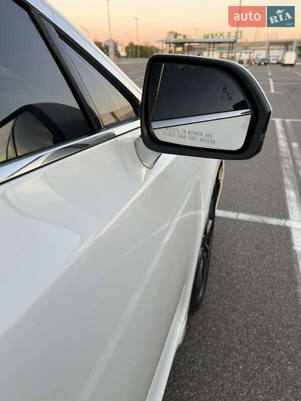 Седан Lincoln MKZ 2012 в Киеве