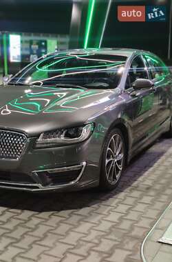 Седан Lincoln MKZ 2018 в Вишгороді