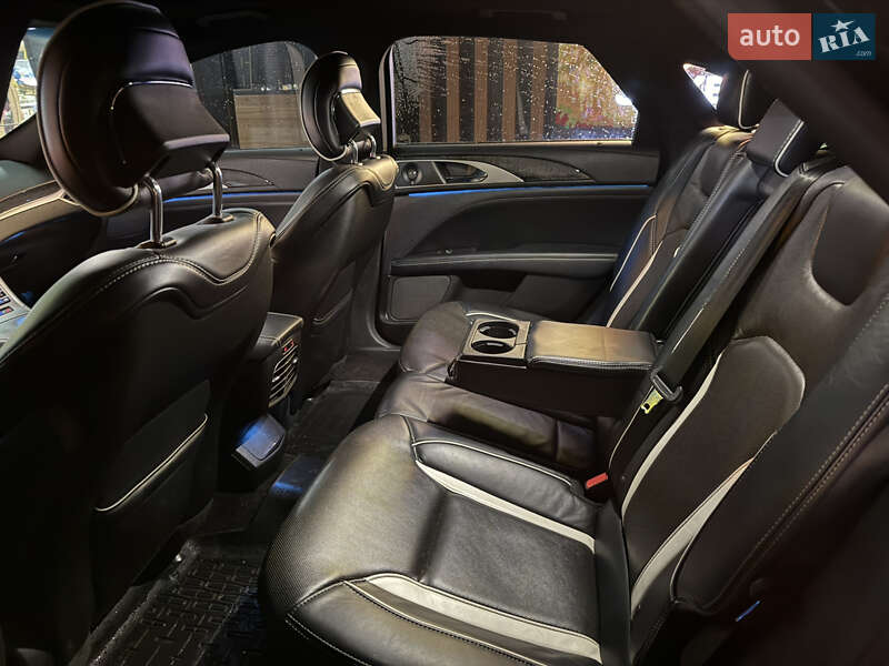 Седан Lincoln MKZ 2016 в Обухове