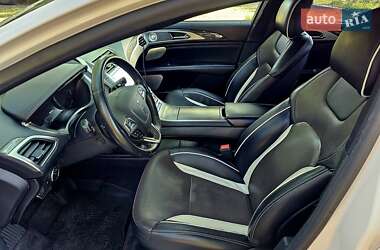 Седан Lincoln MKZ 2017 в 