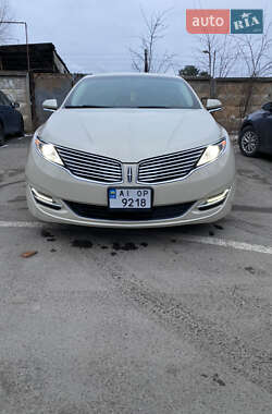 Седан Lincoln MKZ 2015 в Києві