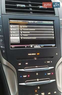 Седан Lincoln MKZ 2014 в Черкассах