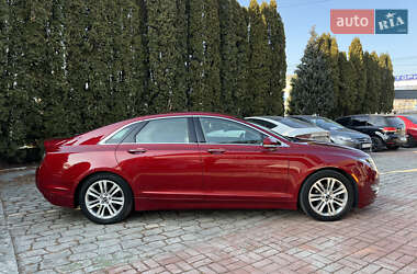 Седан Lincoln MKZ 2013 в 