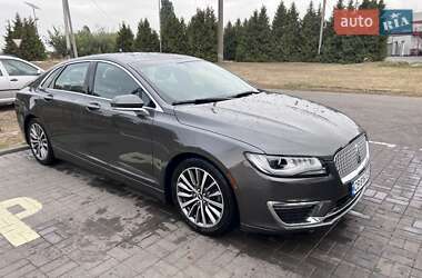 Седан Lincoln MKZ 2018 в Пирятині