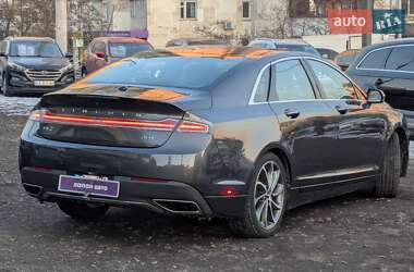 Седан Lincoln MKZ 2018 в Киеве