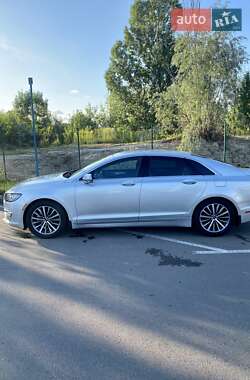 Седан Lincoln MKZ 2017 в Києві