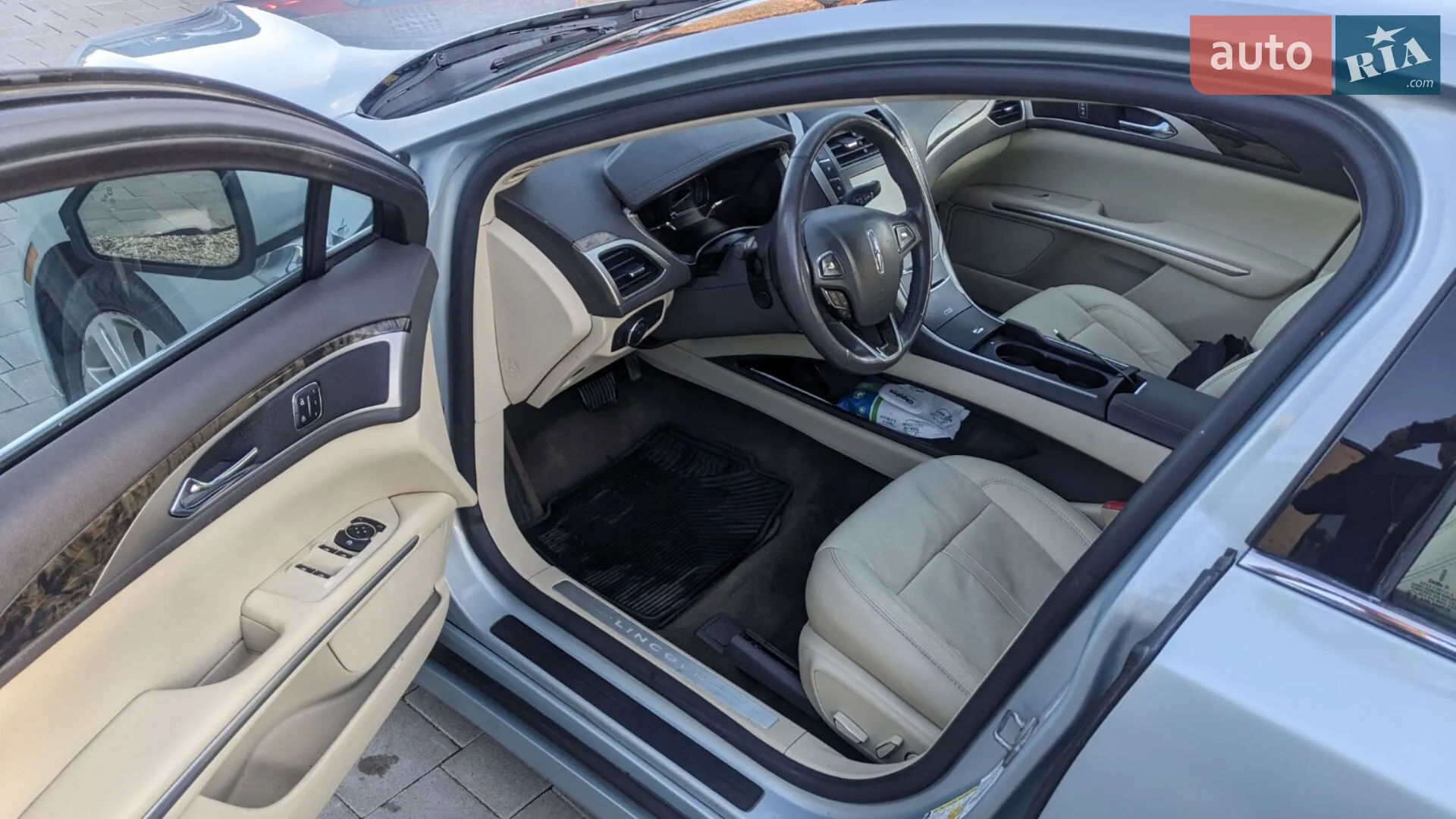 2014 Lincoln MKZ - мініатюра 21