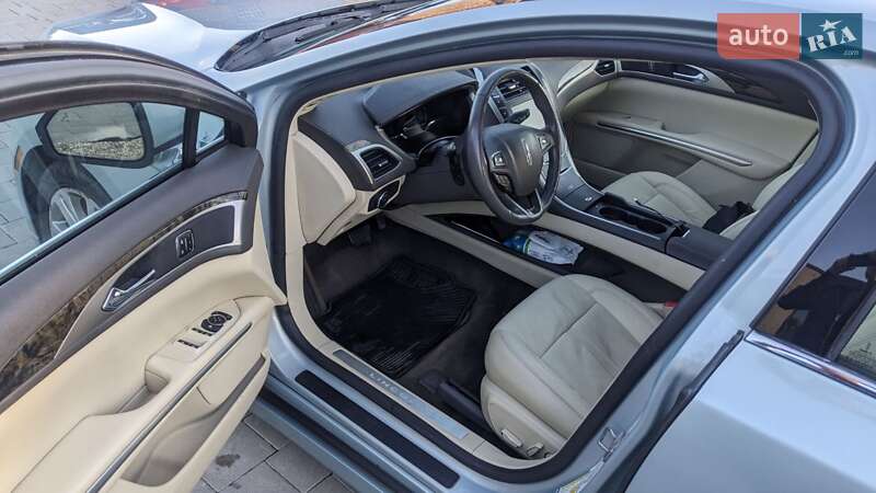 Седан Lincoln MKZ 2014 в Хмельницькому