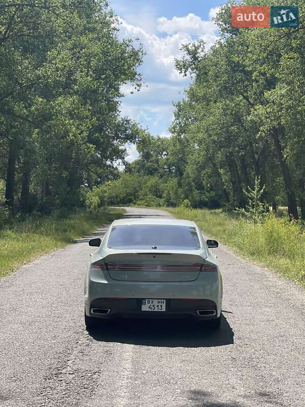 Седан Lincoln MKZ 2014 в Хмельницькому