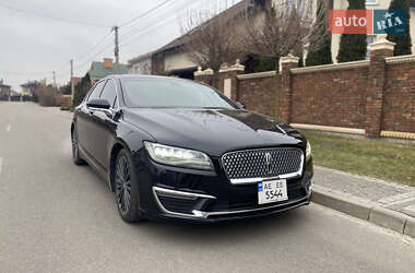 Седан Lincoln MKZ 2017 в Києві