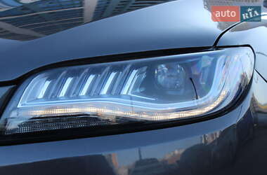 Седан Lincoln MKZ 2016 в 