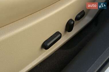 Седан Lincoln MKZ 2012 в 